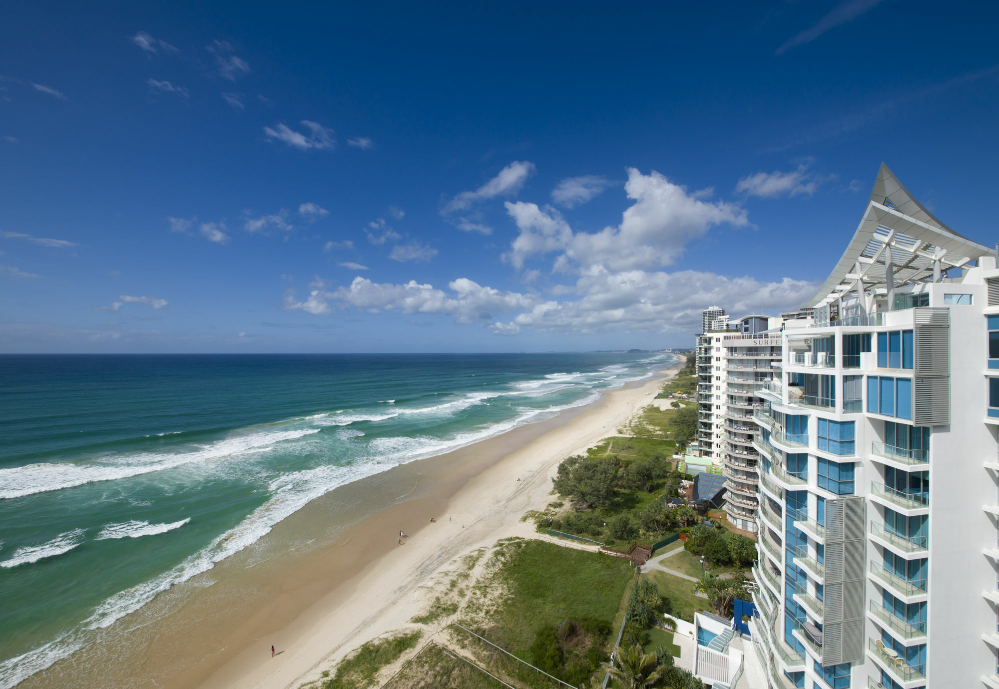 Berkeley On The Beach Aparthotel Gold Coast Exterior photo